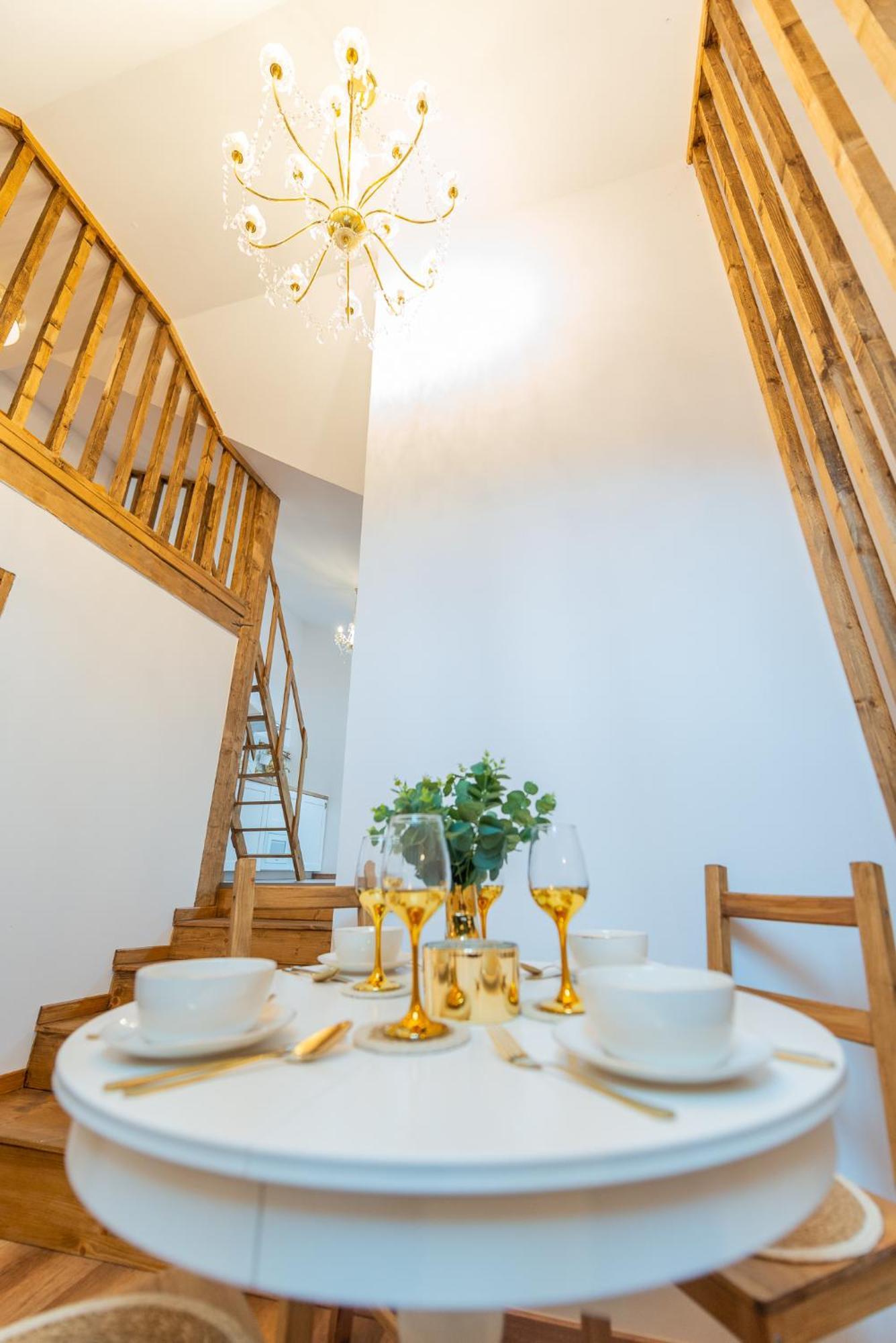 Hotel Fernweh Haus Braşov Esterno foto